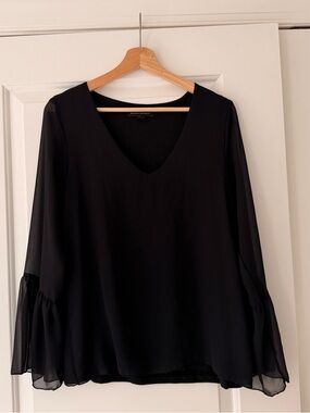 Banana Republic V-Neck Sheer Bell Sleeve Blouse (Black)